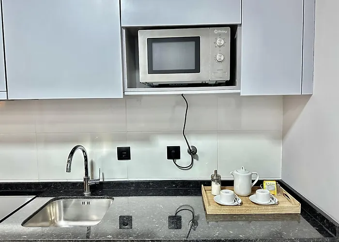 Appartamento Bright Near Bolhao Metro Station *