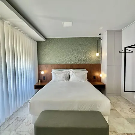 Bright Near Bolhao Metro Station Apartamento