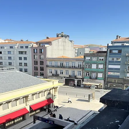 Bright Near Bolhao Metro Station * Oporto