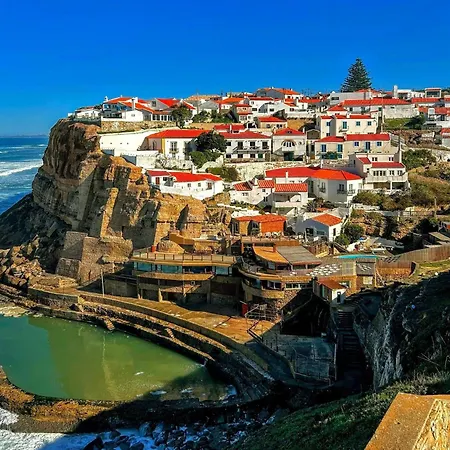 Bright Near Bolhao Metro Station Porto