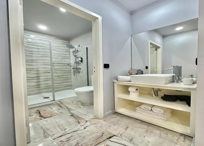 Bright Near Bolhao Metro Station Apartment Porto